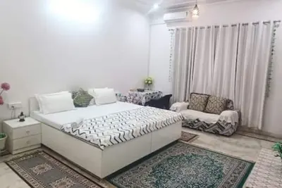 Image de Private Floor in a Bungalow!