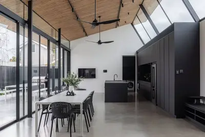 Image de Coombe Lodge: Stunningly renovated historical house in the heart of Queenscliff.