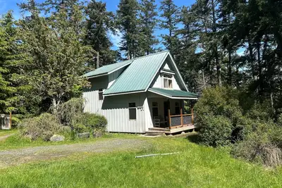 Image de Quiet Family-Oriented House at Laughing Moon Farm