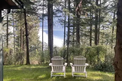 Image de Serene Waterview Cabin at Laughing Moon Farm