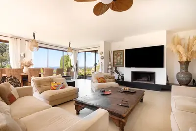 Image de Le Mas des Serens: Un havre de paix avec une vue panoramique exceptionnelle