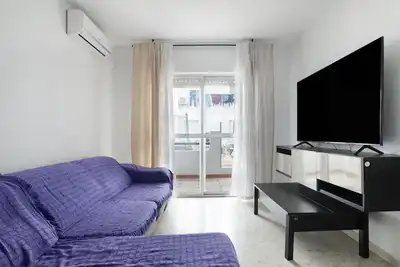 Image de Maison de vacances 'Casa En El Centro De Barbate' avec terrasse privée, Wi-Fi et climatisation