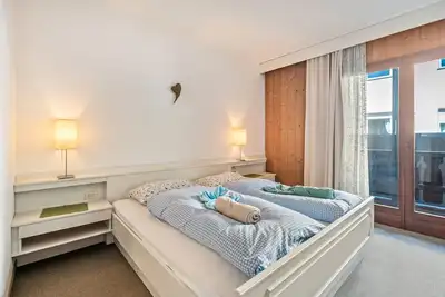 Image de Biobauernhof Toellerhof 'Zimmer 4' avec vue sur la montagne, piscine partagée et Wi-Fi
