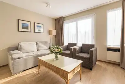 Image de Coastal Retreat On Ameland With Indoor Pool And Convenient Free Parking