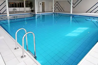 Peaceful Island Stay Near The Beach With Pool Access And Free Breakfast