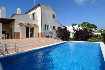 Image de Villa à Estartit près du golf