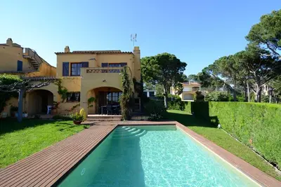 Image de Villa à Estartit près de la plage de la mer
