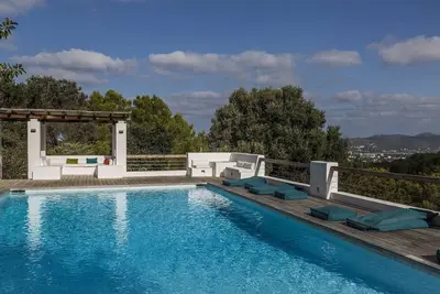 Image de Villa à San Jose avec 5 chambres à coucher, 10 couchages