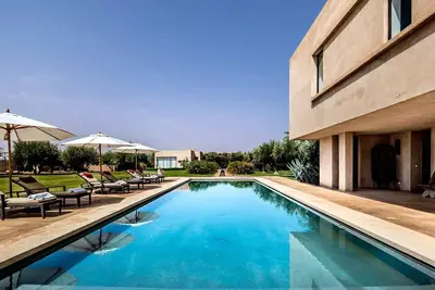 Villa à Marrakech avec 6 chambres à coucher, 10 couchages