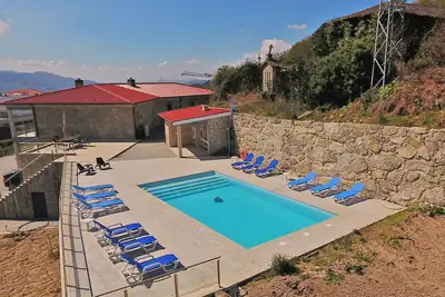 Image de Villa Bela Vista avec piscine pour 12 personnes