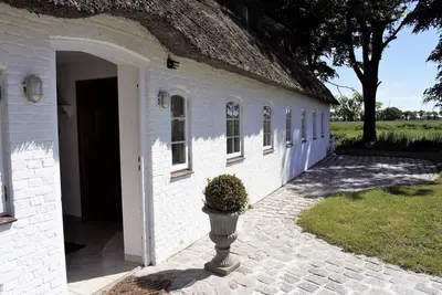 Image de Charming Holiday Apartment Zauberland in Peaceful Stadum