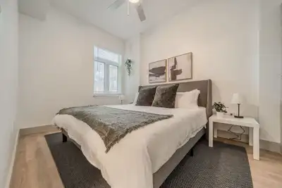 Image de 4Bed - Suite W/Wi-Fi +Stadium +Romare Bearden Park