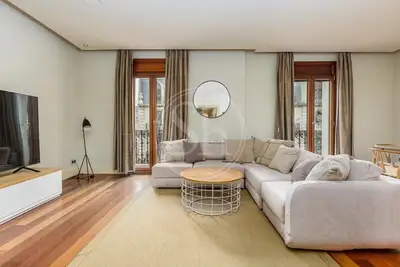 Image de Spacious & exclusive apartment for 6