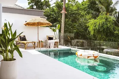 Image de Cosy & elegant 4-bedroom sea-view retreat, private pool, rooftop chill area, 300m from Lamai Beach