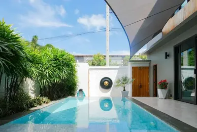 Image de Modern 2-bedroom villa in Bophut, private pool, shaded sala, 10 minutes walk to Fisherman’s Village