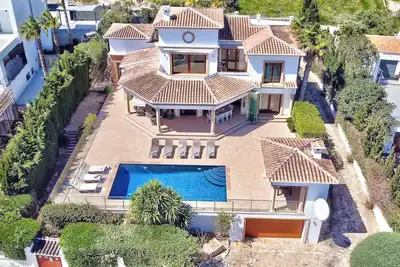 Image de Vistamar, Vistamar - amazing views and elegant design