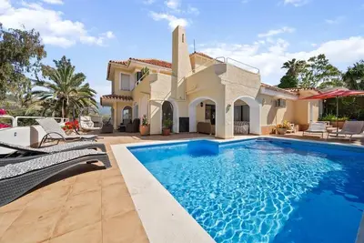 Image de Rdr491 - Luxury Living in Marbella Exclusive Villa