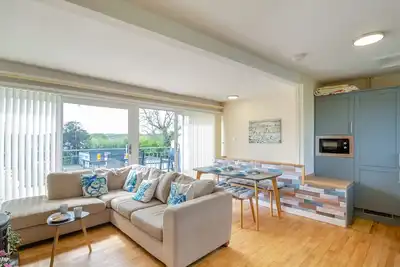 Image de Cludfan Abersoch - Deux Chambres Maison, Couchages 4