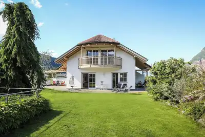 Image de Pink Lady family-friendly vacation home, 10 minutes from Lake Kaltern