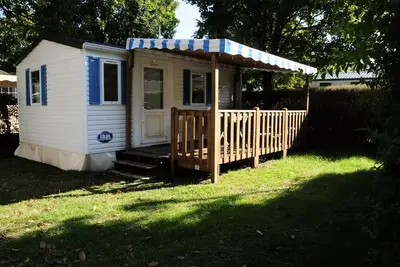 Image de Mobilheim Damgan Standard 21m2 (2 Schlafzimmer - 4 Personen) + Terrasse + Tv 4 Personen