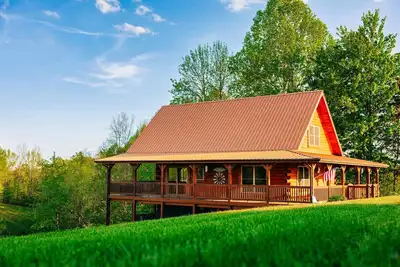 Image de Pet Friendly | Pond Paradise | Sleeps 7 | Hot Tub