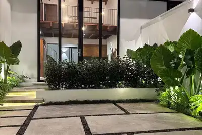 Image de Modern and architectural loft