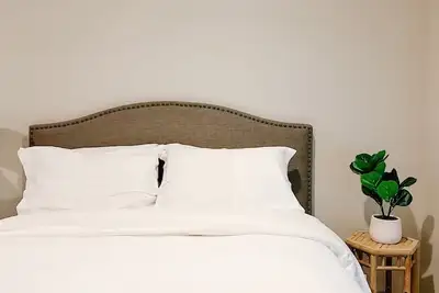 Image de Shawnigan Lake Studio Oasis