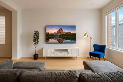 Image de 5 Bedroom Estate | Sleeps17 | 65\"Tv