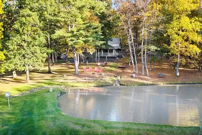 Image de Pond Cottage: \"Private Pond + Pet Friendly + Close to Wineries! \"