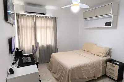 Image de 4 min walk to the beach, complete apartment!