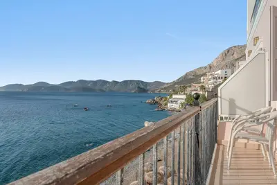Image de Appartement 'Estia vue sur mer' avec jardin partagé, Wi-Fi et climatisation