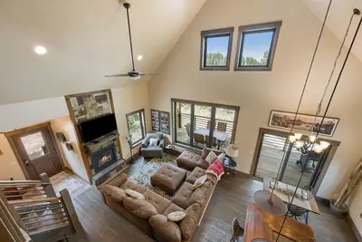 Image de Mountain Time - 4 bed 2 bath