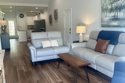 Image de Charming 3-bedroom house in LaGrange, Close to Downtown and College