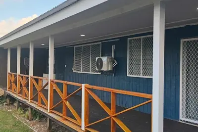 Image de Family sized, fully air-conditioned home with Free unlimited Starlink wifi.