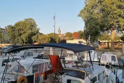 Image de Logement insolite, à 5 minutes de la gare et des sites incontournables.