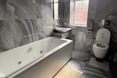 Image de Cozy 2 Bedroom House, sleeps 6