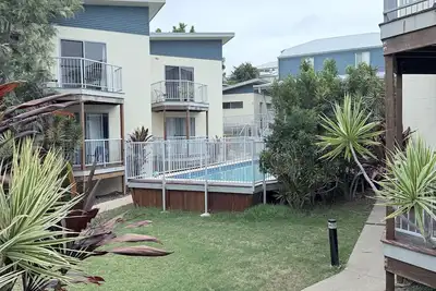 Image de Emu Park Beach Resort, Studio room for 4 guest.