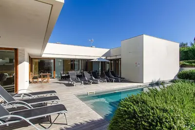 Villa à Sant Lluís avec 4 chambres à coucher, 8 couchages