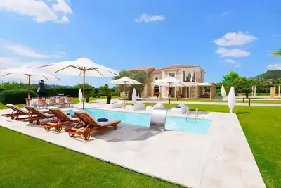 Image de Villa à Selva avec 4 chambres à coucher, 8 couchages