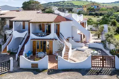 Magnifique maison de vacances pour 10 personnes avec climatisation, Wifi, Tv, patio et parking