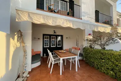 Image de Maison mitoyenne avec piscine