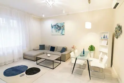 Image de Lerissa Buda apartment in superb Budapest near Castle District with WiFi, Ac