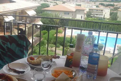 Image de Saint Tropez -Appartement - dernier étage -Vue Mer- Résidence Piscine Eden Parc