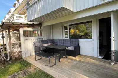 Image de Apartment, forest area, lake/sea, golf and shopping centers