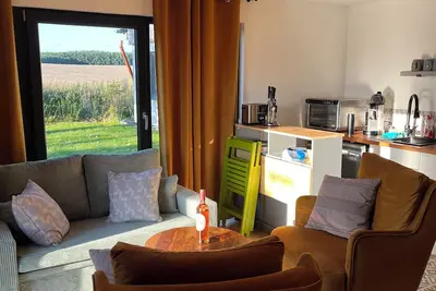 Image de Oasis of peace between two lakes