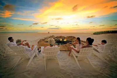 Image de 5 Star Waterfront Condo, 3br, 2bath, Pool Hottub Panoramic Views. \nRATES Reduced