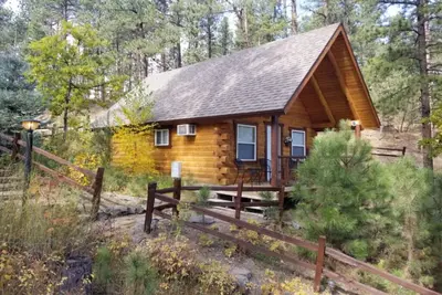 Image de Timber Ridge #4 Custom Built Log Cabin Near Mount Rushmore