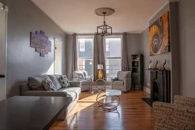 Image de Downtown Cincinnati Elegant & Comfortable 2-Bedroom City Retreat