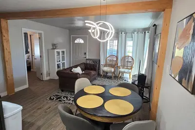 Image de Hannas house near downtown