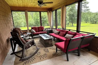 Image de Lakehouse Cabin Higden Greer’s Ferry Arkansas